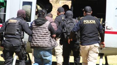 Los mayoría de detenidos fueron llevados a la capital tras la operación que tuvo apoyo de agentes del departamento de Seguridad Interior de Estados Unidos..