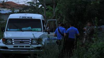 El cuerpo de la mujer victimada lo encontraron a eso de las 3:00 pm de ayer en Río Bijao.