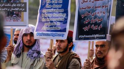 Los brutales castigos como el ahorcamiento, las imputaciones, la lapidación, y los latigazos, fueron sanciones comunes durante el primer gobierno los talibanes en 1996-2001.