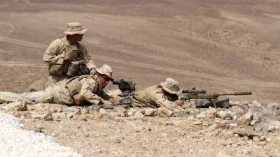 Varios francotiradores estadounidenses participan en los los ejercicios militares 'Eager Lion', en Modawara, Jordania. EFE/Jamal Nasrallah