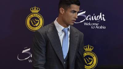 Cristiano Ronaldo durante la conferencia de prensa de su nuevo equipo, el Al Nassr.
