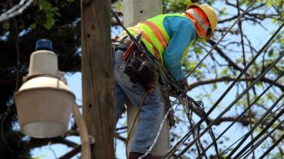 RESCATE . El plan para rescatar de la quiebra a la Enee aún no termina de arrancar y se siguen buscando soluciones.