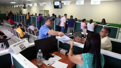 Las solicitudes de cambio de domicilio se deben hacer en el Registro Nacional de las Personas.