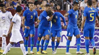 Neymar lideró la goleada de Brasil ante El Salvador. FOTO AFP.