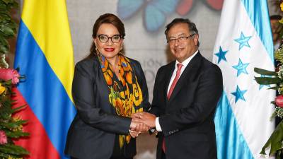 La Presidente de Honduras, Iris Xiomara Castro, se reunió con el presidente electo de Colombia Gustavo Petro, ayer 6 de agosto de 2022.