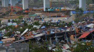La agencia oficial Xinhua describió la tormenta como el tifón más fuerte del año.
