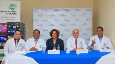 Allan Torres, Gustavo Vásquez, Mary Kipps, Juan Craniotis, Tomás Minueza. Foto: Jorge Monzón