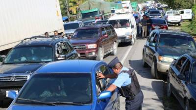 Desde las 6:00 am a 11:00 am no hubo paso por la vía afectando a decenas de conductores.