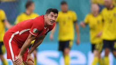Robert Lewandowski no pudo evitar la eliminación de Polonia. Foto AFP.