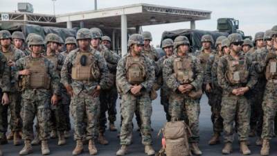 Más de 5,000 militares se encuentran desplegados a lo largo de la frontera entre EEUU y México./AFP.