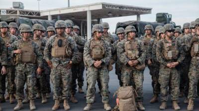 Más de 5,000 militares se encuentran desplegados a lo largo de la frontera entre EEUU y México./AFP.