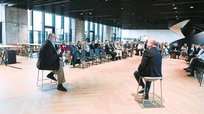 <b><span class=mln_uppercase_mln>Programa.</span></b> El presidente de la SIP, Jorge Canahuati, presidió la jornada académica previa a la instalación hoy de la 78º Asamblea General.