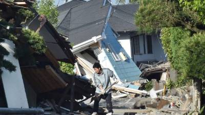 Terremotos, tragedias y escándalos coparon los titulares de las noticias internacionales durante la semana pasada. Hacemos un repaso por los eventos más importantes.