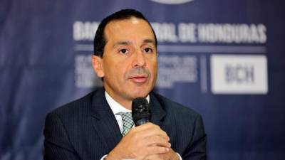 Wilfredo Cerrato, presidente del Banco Central de Honduras, fue uno de los principales participantes del evento.