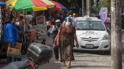 Un 59% de los contagiados totales en Guatemala han sido masculinos y el 38% femeninos, con un tres por ciento de casos aún sin registro según su sexo.