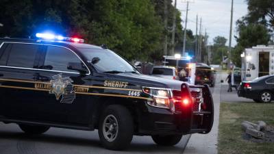 Un tiroteo en Michigan dejó unos diez heridos pocas horas antes de otro episodio de violencia en Texas.