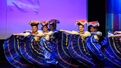 Proyección Folklórica Herederos de Cicumba fue el organizador de este espectacular evento.