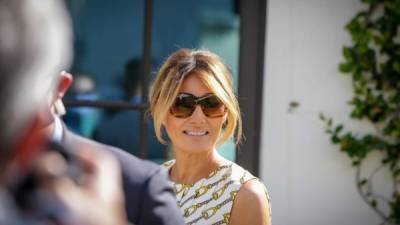 Melania viajó sola a Florida para emitir su voto, esta noche regresará a la Casa Blanca para esperar los resultados junto a Trump./AFP.