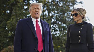 El expresidente Donald J. Trump y la ex primera dama Melania Trump.