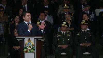 El presidente Hernández dijo que el pueblo está a favor de la Policía Militar.