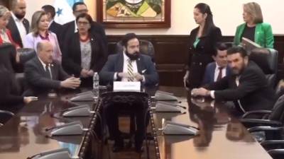 El presidente del Congreso Nacional, Luis Redondo, después de la reunión con jefes de bancada.
