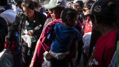 El último grupo de la caravana de migrantes llegó esta mañana a Tijuana./AFP.