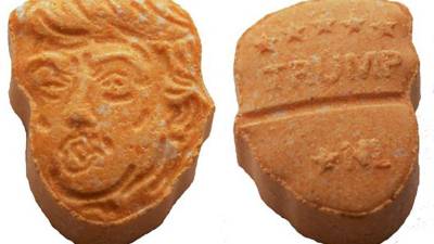 Las pastillas tienen la forma del rostro del presidente estadounidense. Se venden bajo el lema 'Trump hace la fiesta grande de nuevo'.