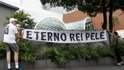 El velatorio de Pelé tendrá lugar en el estadio del Santos el próximo lunes.