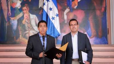 El secretario de la Presidencia, Reynaldo Sánchez, anunció la designación de Carlos Madero como coordinador del diálogo nacional.