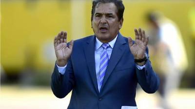 Jorge Luis Pinto durante el amistoso contra Ecuador. Foto AFP