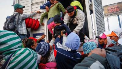 La detención se produjo en la llamada región Selva de Chiapas por elementos del Instituto Nacional de Migración (Inami) en coordinación con la nueva Guardia Nacional y policías municipales, y en compañía del Ministerio Público Federal. Foto: Archivo EFE