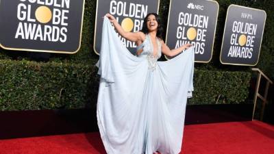 Las estrellas comienzan a desfilar por el hotel Beverly Hilton, donde se celebra la 76 edición de los Golden Globe Awards.