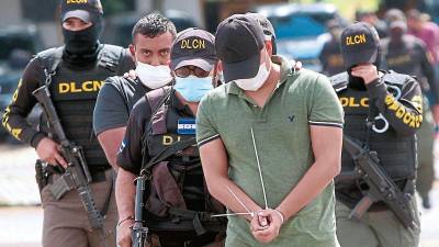 Operación. Con los agentes capturados con 50 kilos de cocaína en Colón cayeron nueve civiles.
