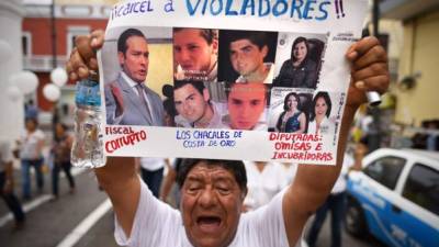 Los ciudadanos exigen justicia por la supuesta violación de una menor en Veracruz.
