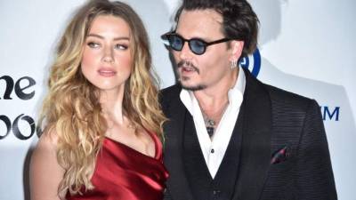 Amber Heard y Johnny Depp.