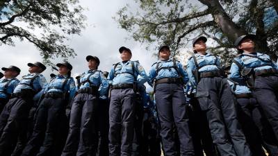 <i><b>Los policías serán distribuidos en diferentes puntos de San Pedro Sula.</b></i>