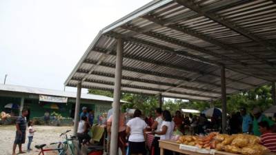 El mercado ofrece comida, vegetales, frutas y artesanías, todo producido en La Unión. Fotos: Samuel Zelaya