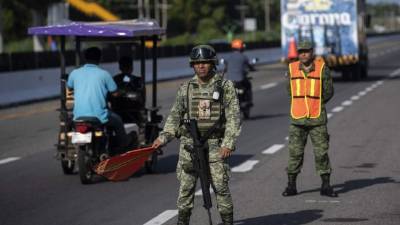 México se comprometió con EEUU a frenar la inmigración ilegal.
