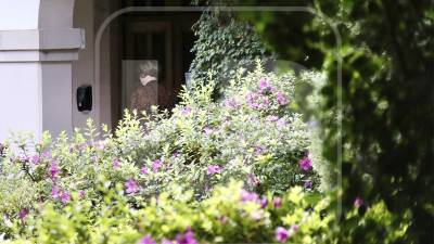 La embajadora de Estados Unidos en Honduras, Laura Dogu, entrando a la sede del Poder Ejecutivo en Tegucigalpa.