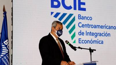 El presidente ejecutivo del Banco Centroamericano de Integración Económica (BCIE), Dante Mossi, en Tegucigalpa (Honduras).