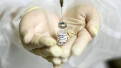 Las vacunas levantan las esperanzas de frenar el avance del coronavirus y recuperar la sensación de 'normalidad' anterior a la pandemia.