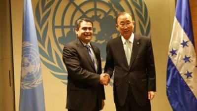 El presidente Juan Orlando Hernández se reunió en septiembre de 2014 con el secretario general de la ONU Ban Ki-moon en Nueva York.