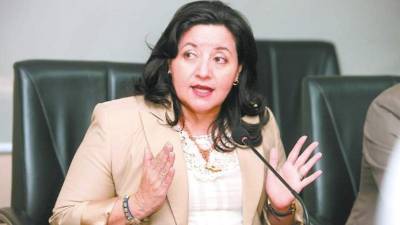 Yolani Batres, ministra de Salud.