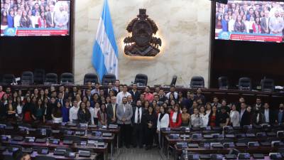 El Partido Nacional cuestionó la supuesta acción de entrega de bonos por parte de la directiva del Congreso, que dirige Luis Redondo.