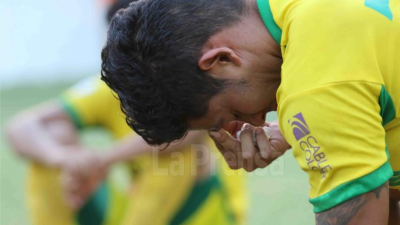 El Social Sol le dijo adiós a la primera división luego de empatar 2-2 ante Motagua, solamente estuvieron un año en la Liga Nacional de Honduras.