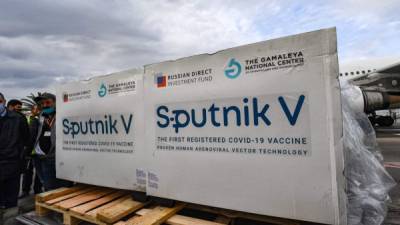 La vacuna rusa Sputnik V muestra eficacia del 97,6 %, según su fabricante.