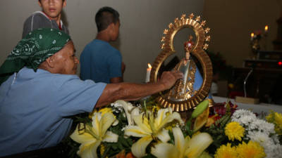 Peregrinos de todas partes del país han llegado al santuario de Suyapa a rendir tributo a la Patrona de Honduras.