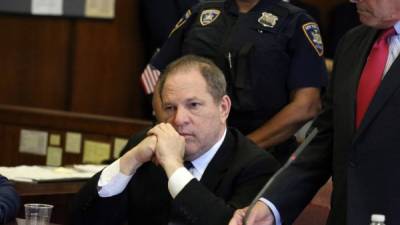 Foto de Harvey Weinstein en una de sus audiencias por los casos de agresión sexual en la corte en Nueva York. AFP archivo.