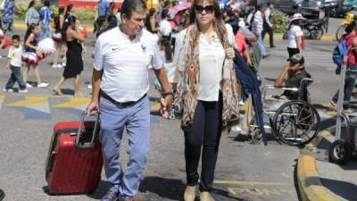 Claudia Uribe es la esposa del entrenador colombiano Jorge Luis Pinto, que dirige al combinado catracho.