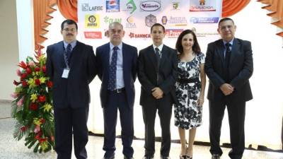 Heriberto Paz, Marco Martínez, Marco Nájera, Rosa Vallecillo y Juan Carlos Macías.